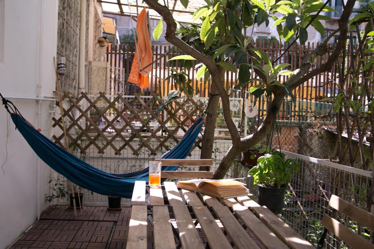 La Casa Del Nespolo, 2 Terrazzi E 2 Bagni In Centro Apartment Naples Luaran gambar