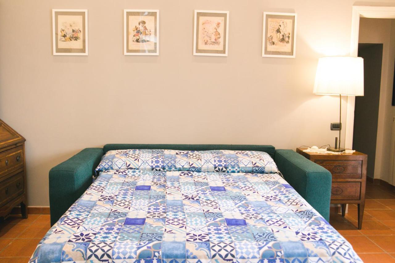 La Casa Del Nespolo, 2 Terrazzi E 2 Bagni In Centro Apartment Naples Luaran gambar